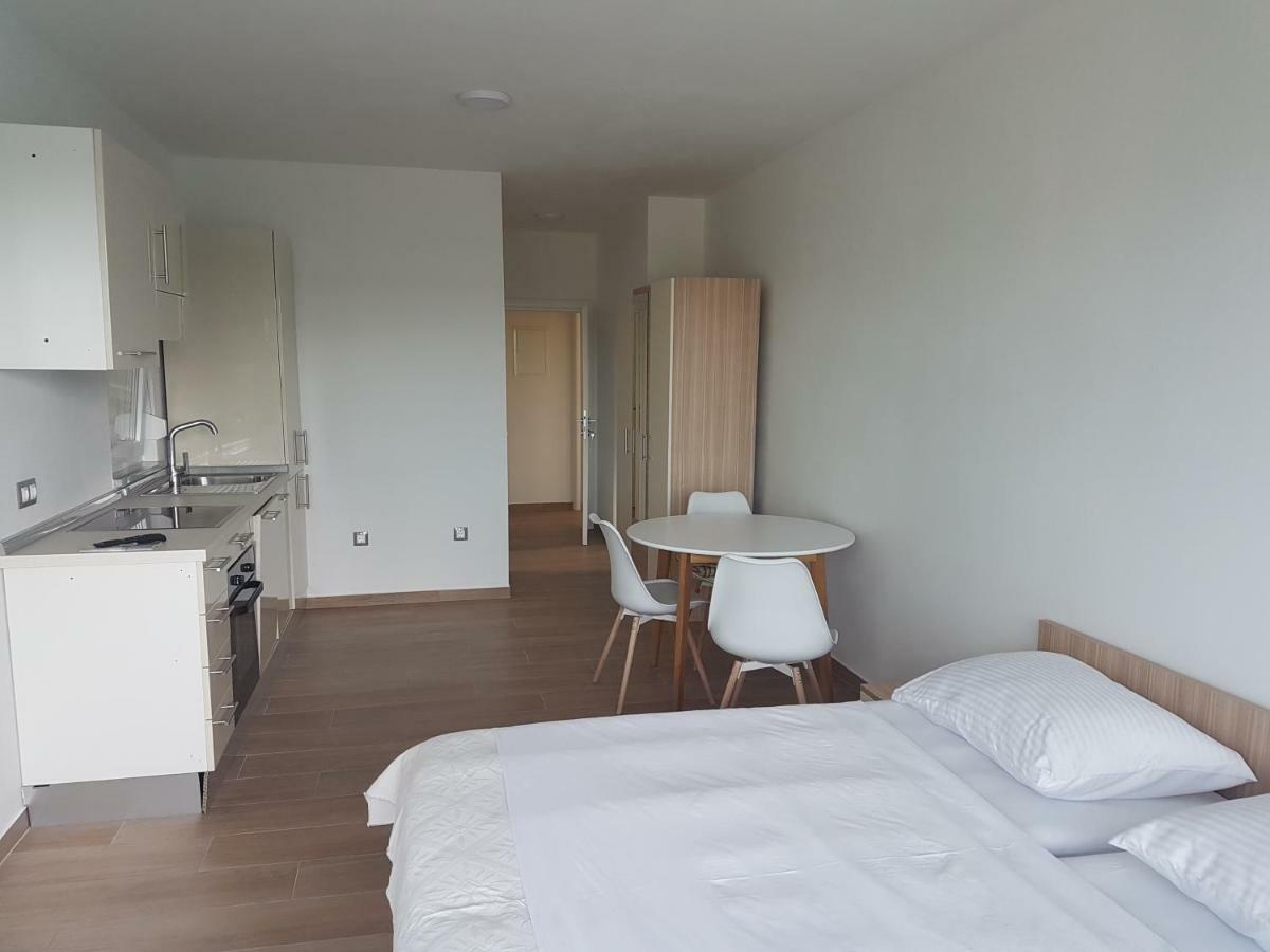 Apartmani Ivkovic Фунтана Экстерьер фото